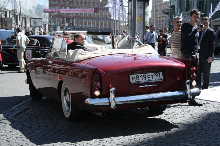  Bentley S2 Continental by Park Ward 1961 года  (фото 7 из 8)